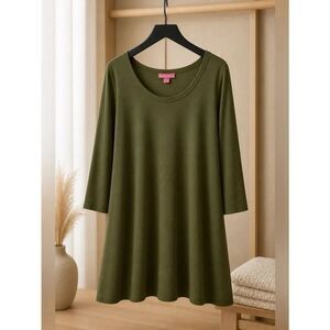 Woman Within Olive Green 3/4 length Sleeves and Shark-bite bottom Top Size 1X